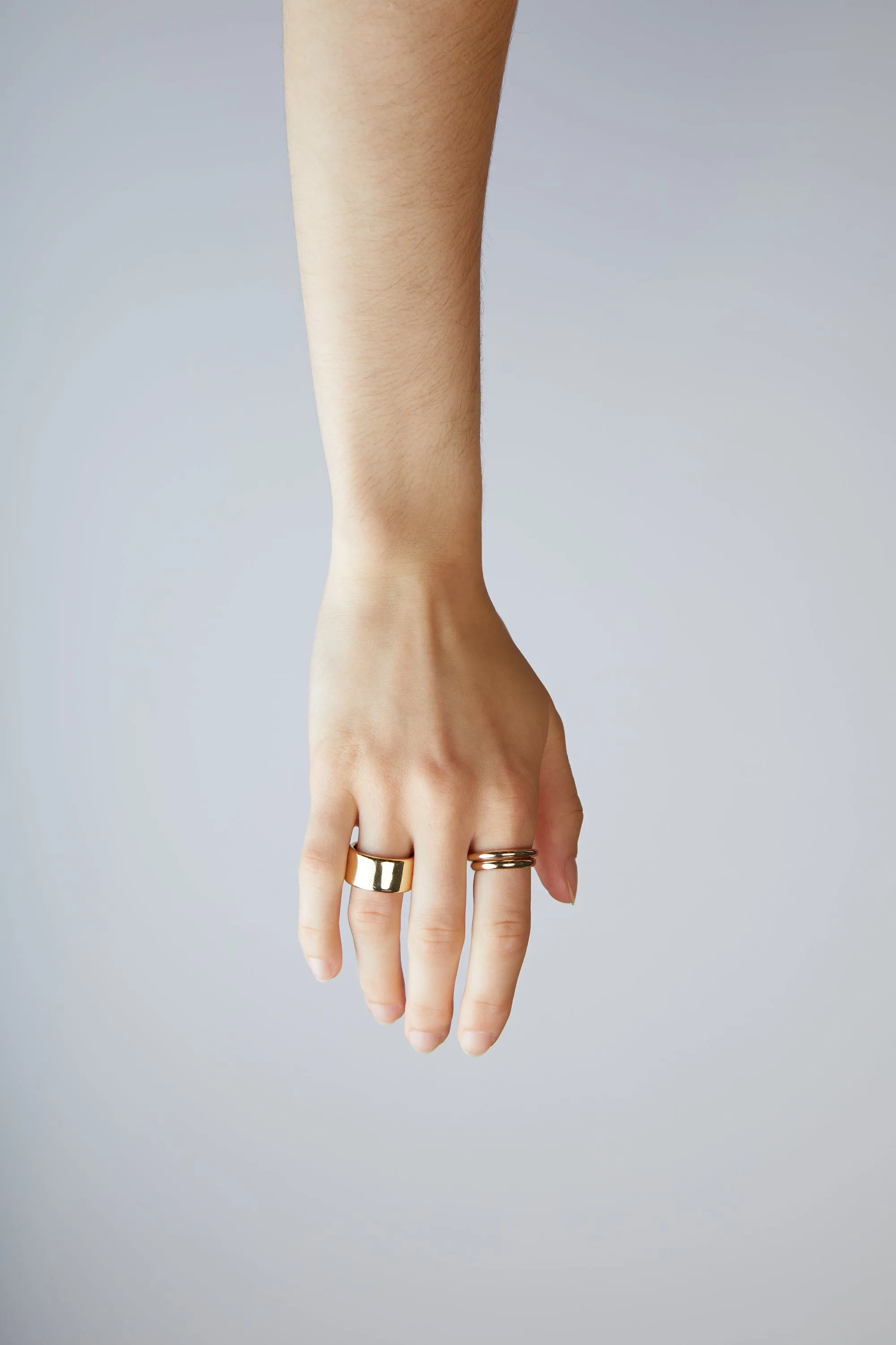 THICK BAND RING